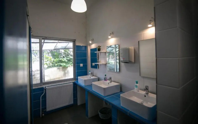 The Holy Rock - Hostel at meteora