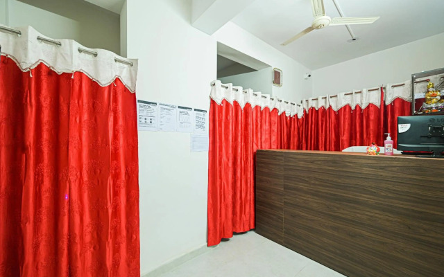 OYO 85156 Prateek A1 Residency