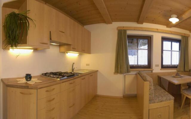 Agriturismo Apartments Tuene