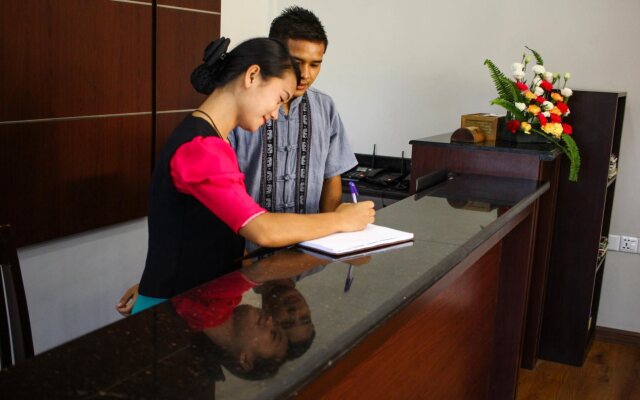 Immana Grand Inle Hotel