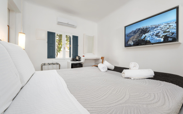 Amaze Suites