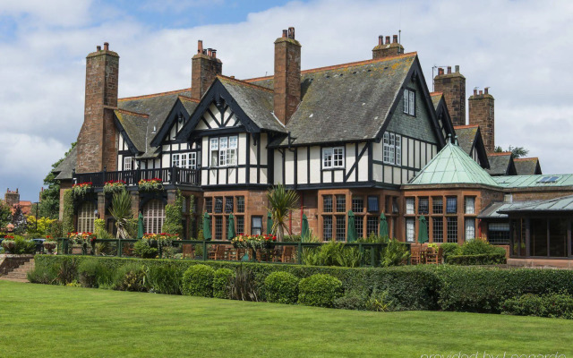 Piersland House