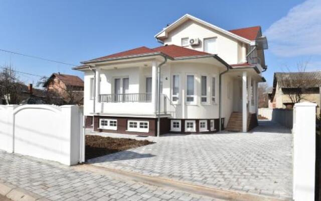 Hostel Mir