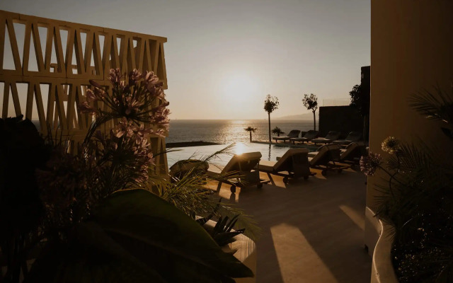 Tagoo Hills Luxury Suites