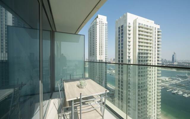 Beach Vista - Four Apple