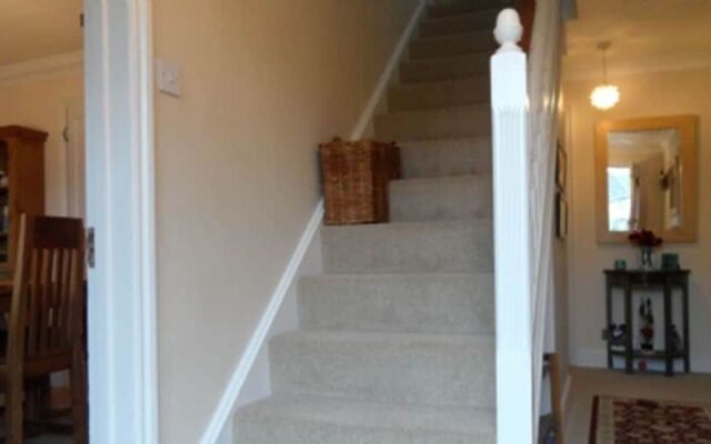 Abodes Bed and Breakfast