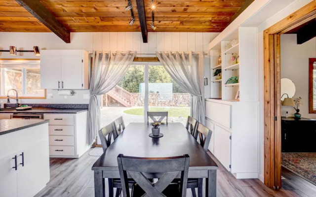 'ocean Vista' Gold Beach Getaway!