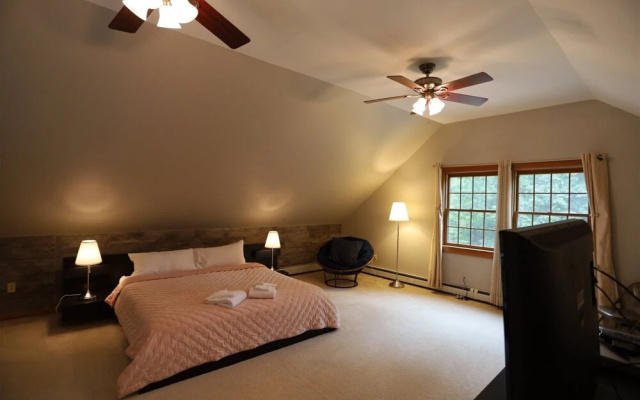 Large 4 Bedroom Pet Friendly Home in Waterville Estates! - Sw201e