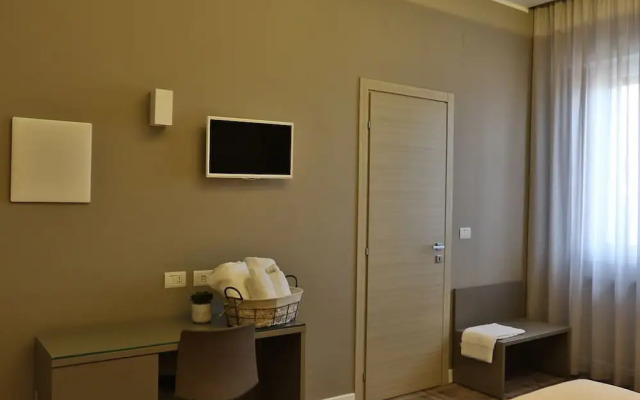 Piazza Italia  -  Rooms  for Rent
