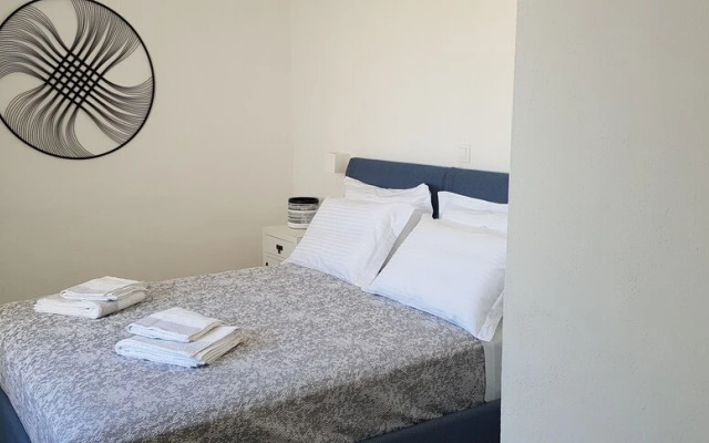 Stunning 1-bed Apartment in Karterádos