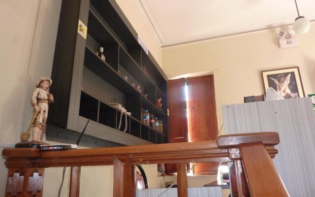Hostal Luxor