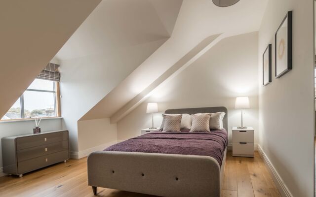 Hampden Apartments - The Victoria