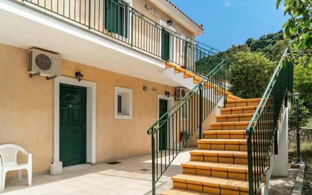 Anemona Apartments