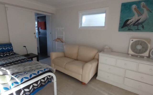 Paradise Bungalow Waterfront