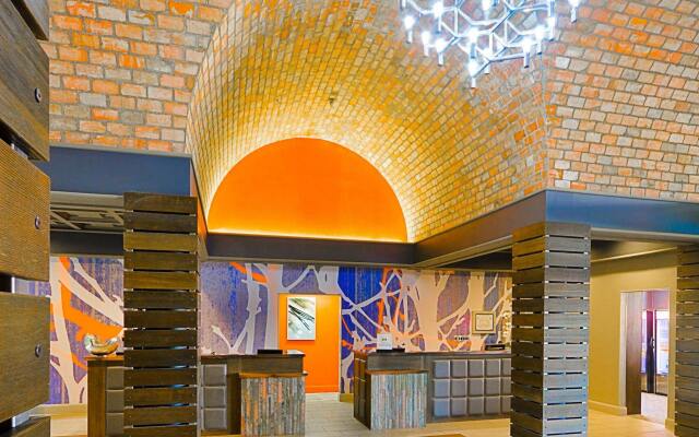 Embassy Suites by Hilton Denver Central Park