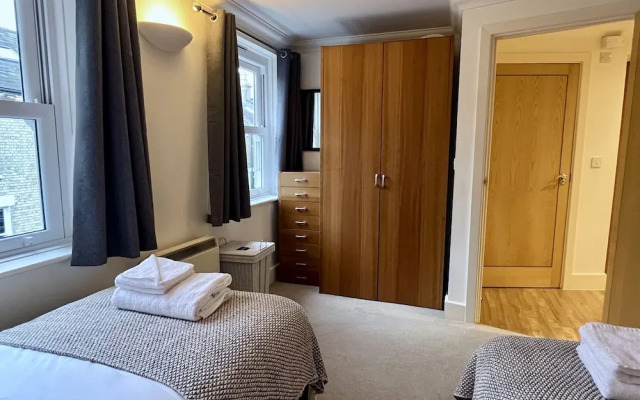 Your Space Apartments - Manor House