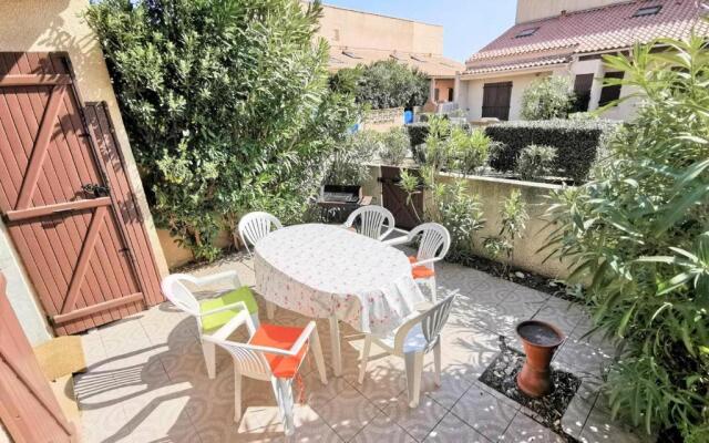 Résidence GRANDE BLEUE - Maisons & Villas pour 6 Personnes 004