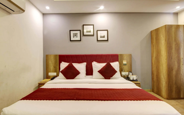 Saltstayz Select - Huda City Center