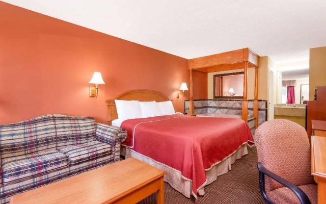 Travelodge By Wyndham Chattanooga Hamilton Place