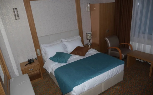 Tasar Royal Hotel