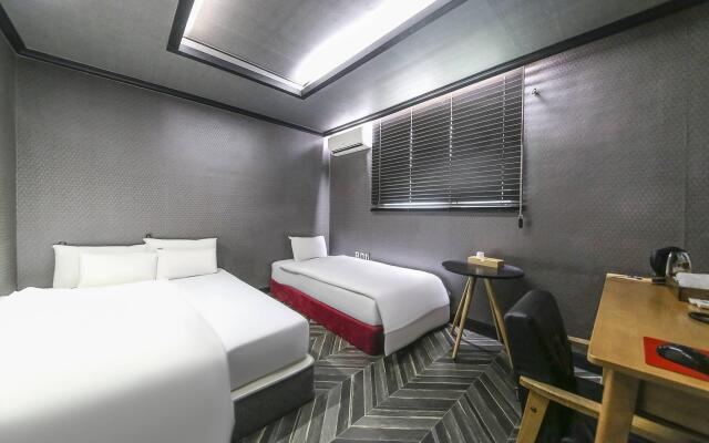 H Boutique Motel
