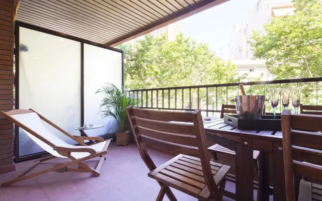 My Space Barcelona- Bonanova for 8 people