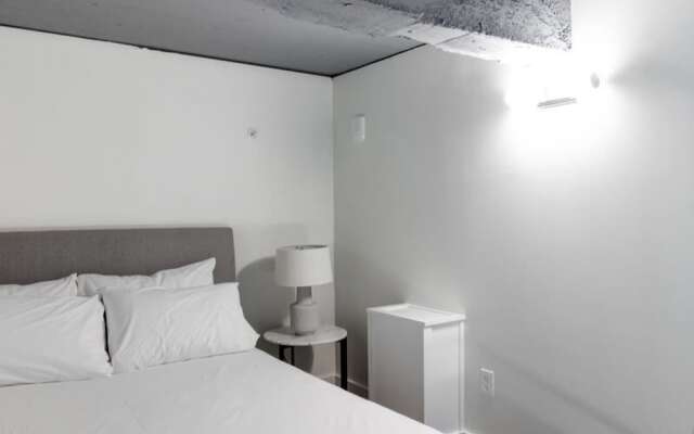 Sosuite 2BR Loft w W/d, Gym, Lounge