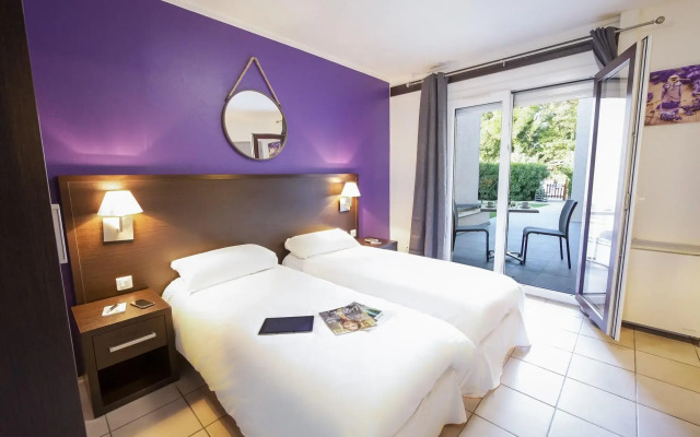 Les Pins Blancs de Provence