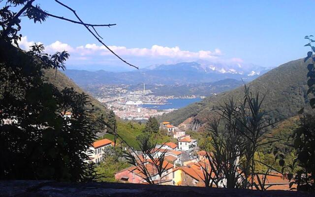 Mare, Monti E...Cinque Terre