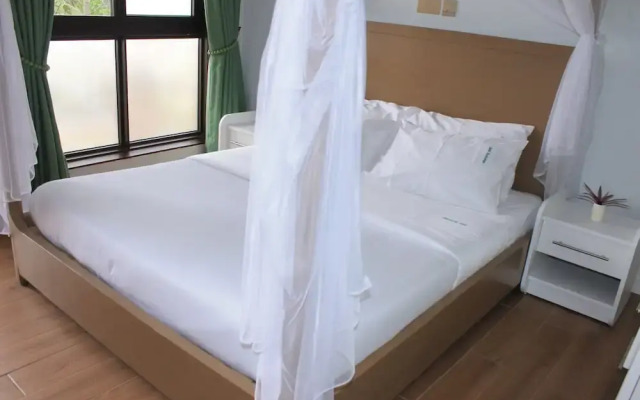 Zebi Ecolodge