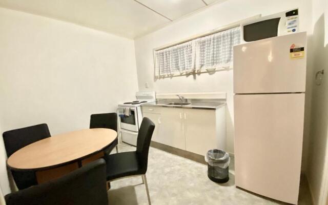 Kowhai & Colonial Motel