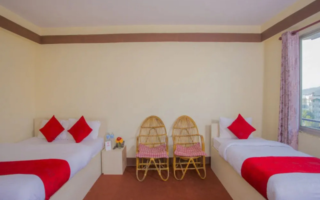 OYO 247 Hotel North Pole Inn