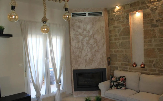 Stone Apartment