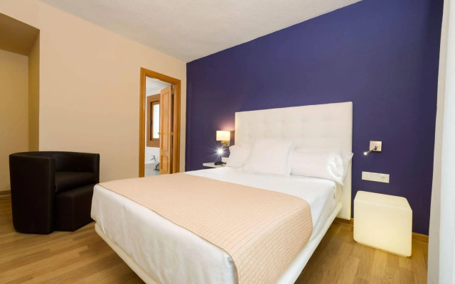 TRYP Ciudad de Alicante Hotel