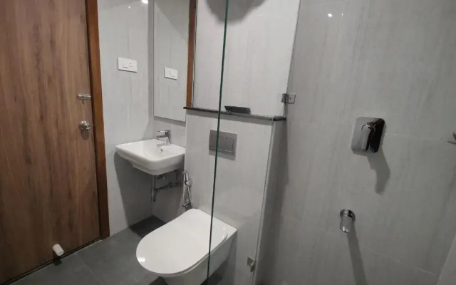 RR Mount Elite Suites