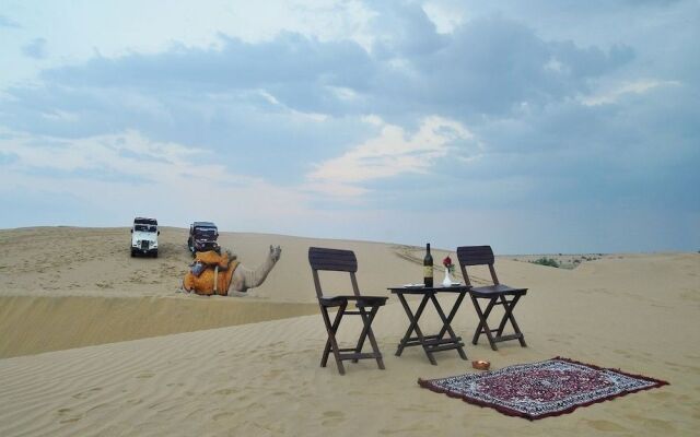 Om Desert Resort