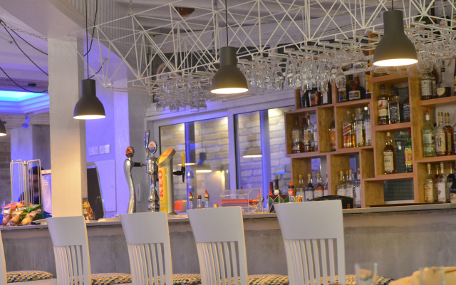 Nereus Hotel
