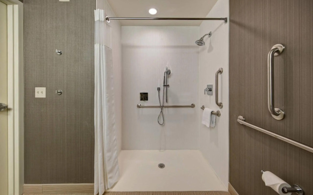 Courtyard by Marriott Kansas City Downtown/Convention Center