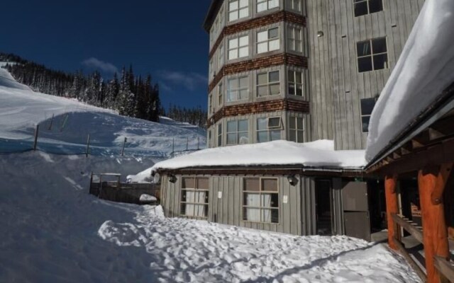 Apex Inn 201 - 1 Br Condo