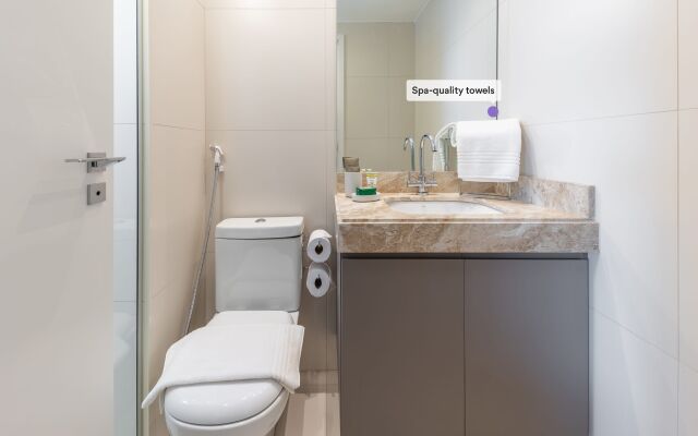 Apartamento completo com varanda | Vila Olímpia