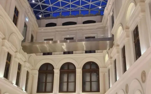 Cracow Central Aparthotel