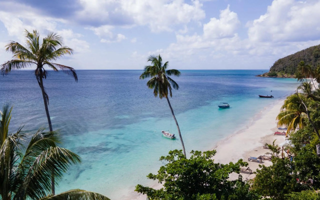 South West Bay Cabañas