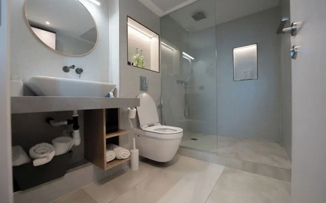Panoramic Sea View Luxury Suite