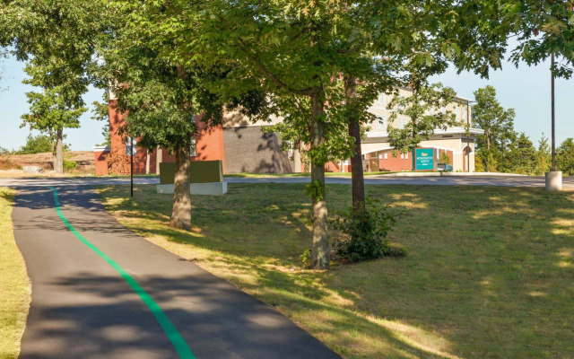 Homewood Suites by Hilton Gateway Hills Nashua