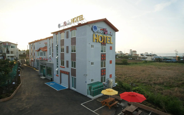 Ocean Family HOTEL