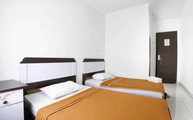 Sapadia Guest House Sei Silau Medan