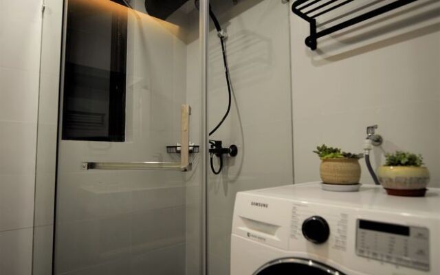 Hiroom Apartment - North Chengdu Road