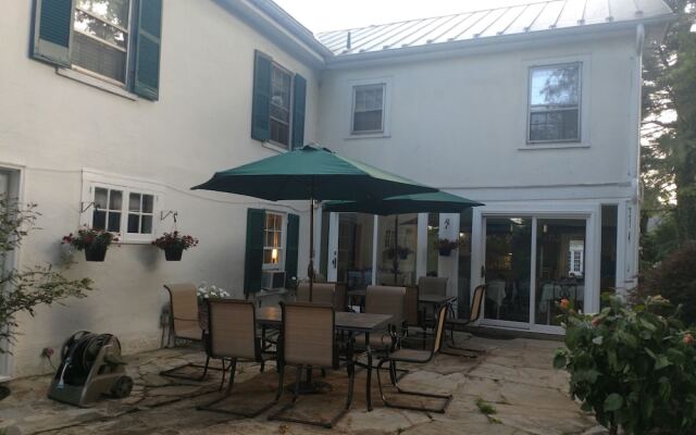 Briar Patch Bed & Breakfast Inn