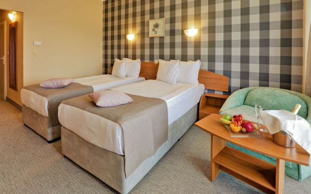 Mirabelle Hotel