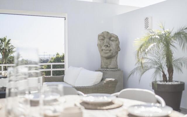 Alcores del Golf, Oustanding luxury penthouse